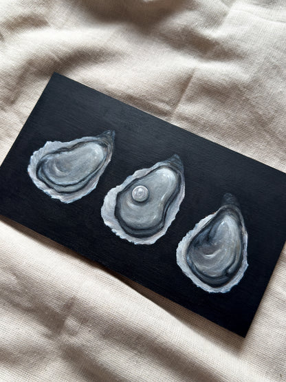 three oysters & a small treasure