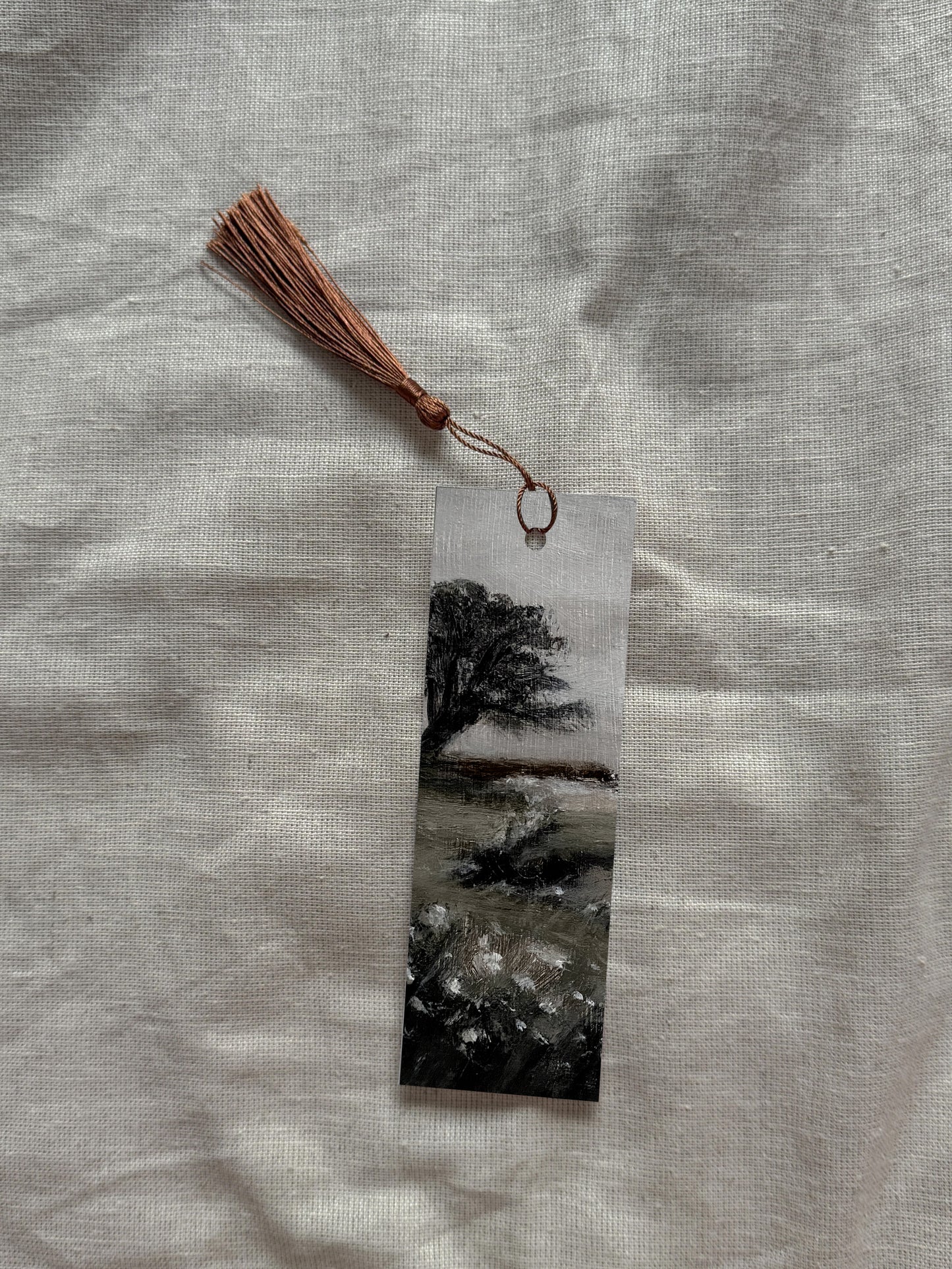 whisper of the tide v2 (bookmark)